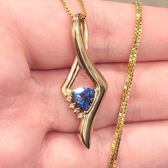 Jewelry - 10K Sapphire Diamond Pendant, Yellow Gold, Deep Blue Trillion, Filigree Luxury